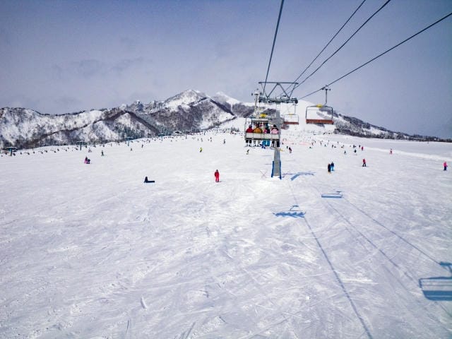 冬の楽しみスキーと宿泊体験